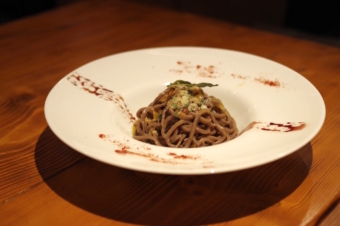 日本で唯一！アブルッツォ郷土料理を味わえる一軒「トラットリア ダイ パエサーニ」